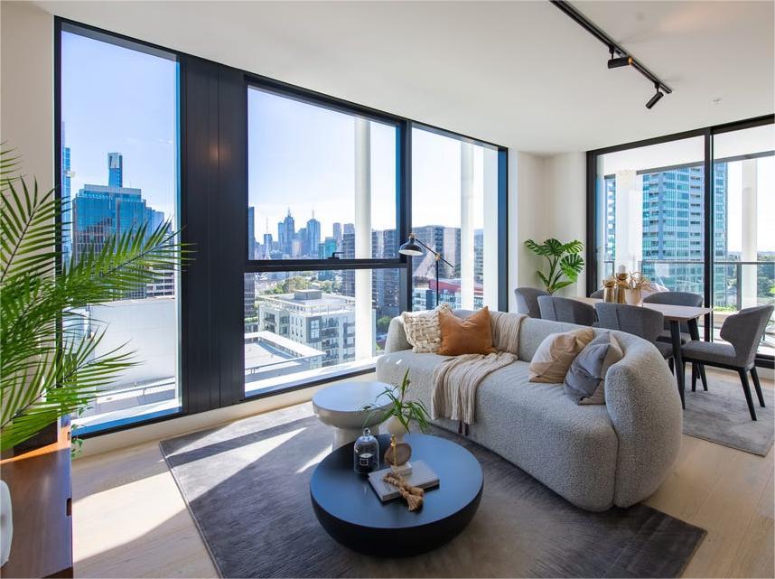 Spacious 3BR Domain House – Southbank Property