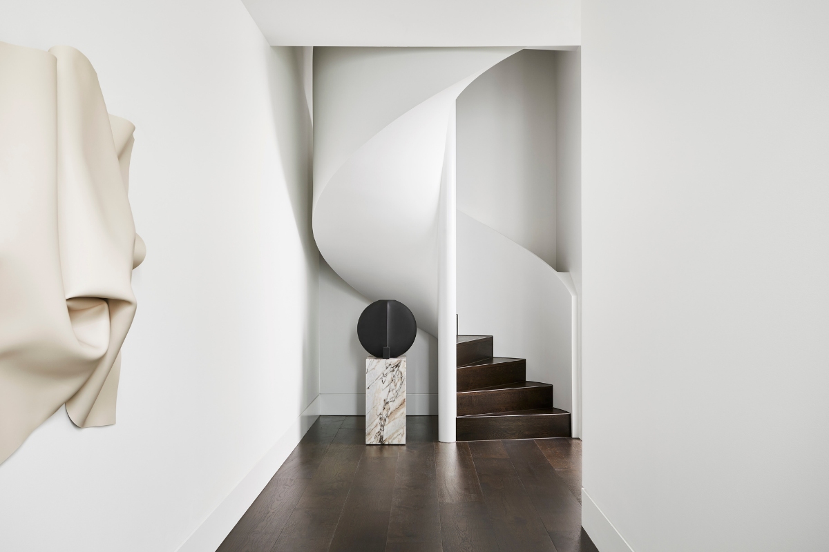 Live Elevated – R. Iconic Sub Penthouse in South Melbourne